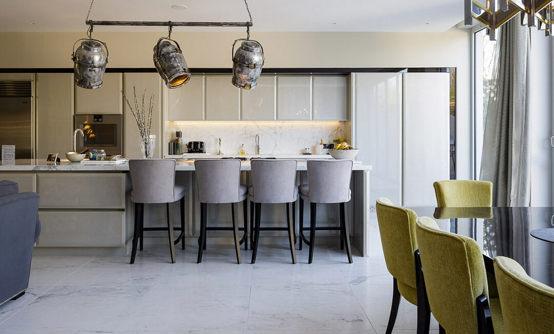 Sedie e sgabelli per arredare